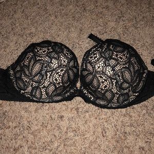 Victoria secret bombshell